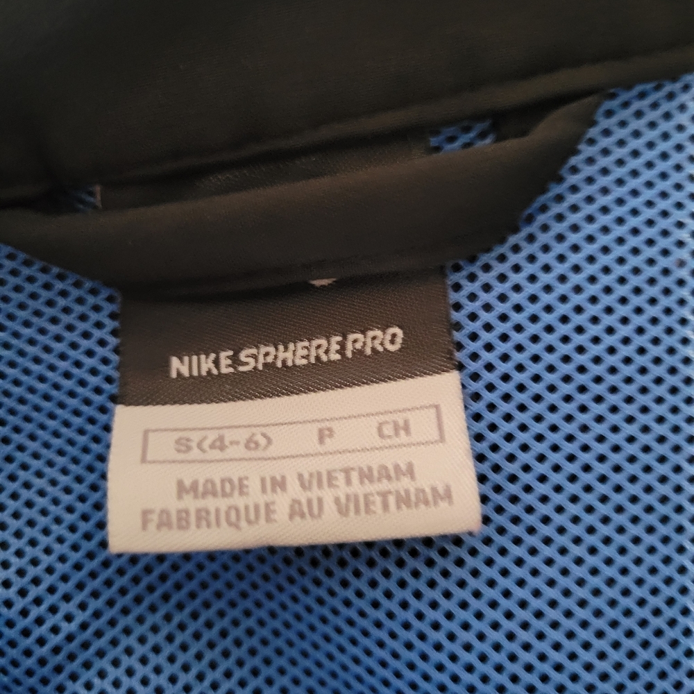 Nike sphere Pro jacket - Picture 3 of 3